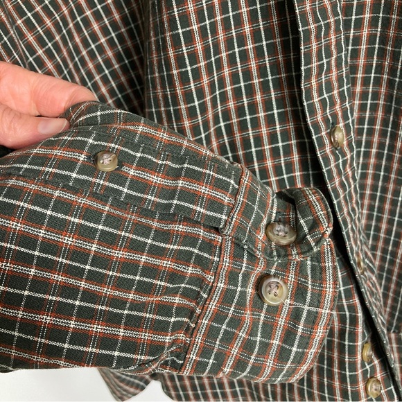 Eddie Bauer Plaid Button Down Long Sleeve Shirt Size Medium - Picture 6 of 9